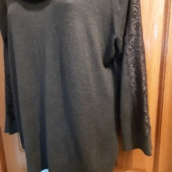 Gray Sweater - Picture 8 of 8